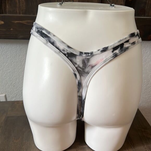 Victorias Secret thong string cotton 3 lot bundle Sz-Medium - Picture 11 of 14